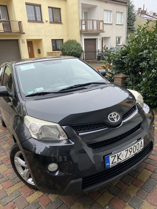 Toyota Urban Cruiser 2010, poj. 1329, 74KW