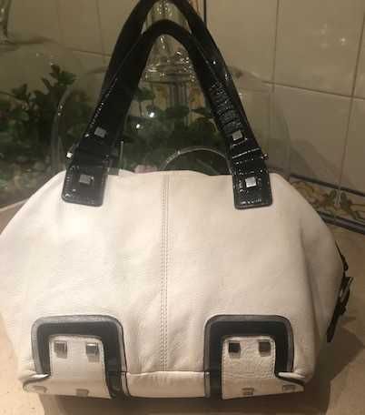 Elegante mala senhora branca e preta marca luxo Karen Millen