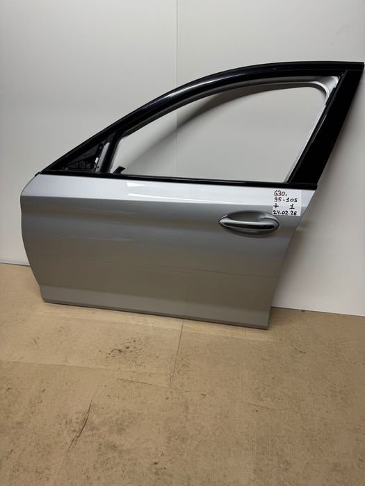 Двері передні ліві BMW G30 колір A83