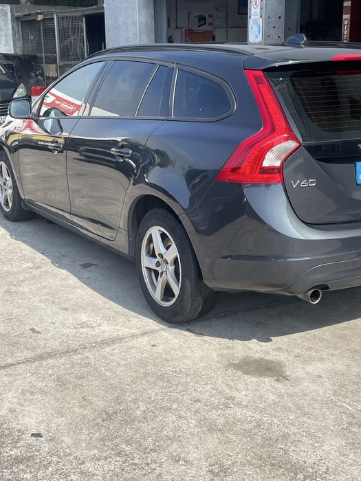 Volvo v60 d2 full extras