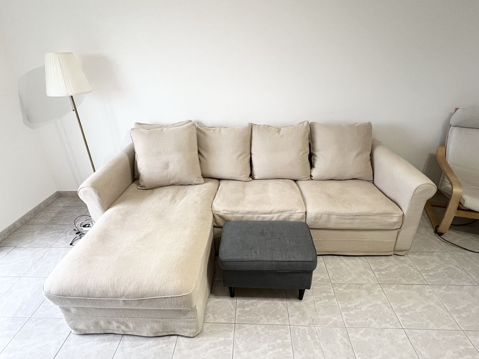 Sofá IKEA com Chaise Longue + Capas Extras + Banqueta | Ótimo Estado