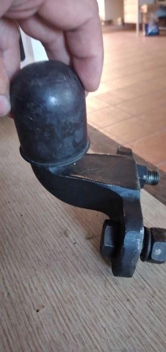 Bola de reboque para automovel