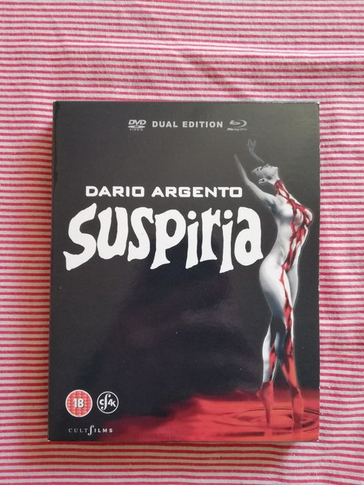 Blu ray do filme "Suspiria" - Ed. Especial (portes grátis)