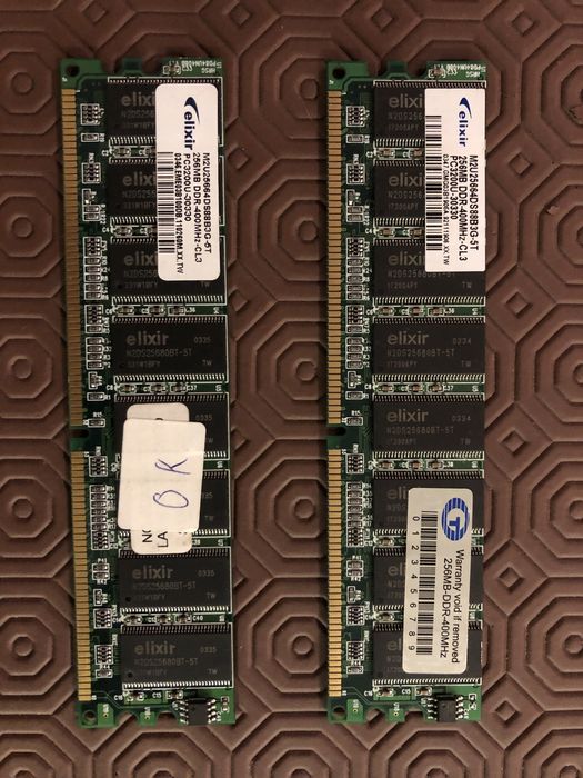 Varias memorias sd ram , dimm entre outroz