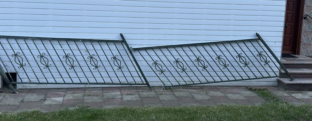 Balustrady barierki masywne kute ręczna robota stan bardzo dobry