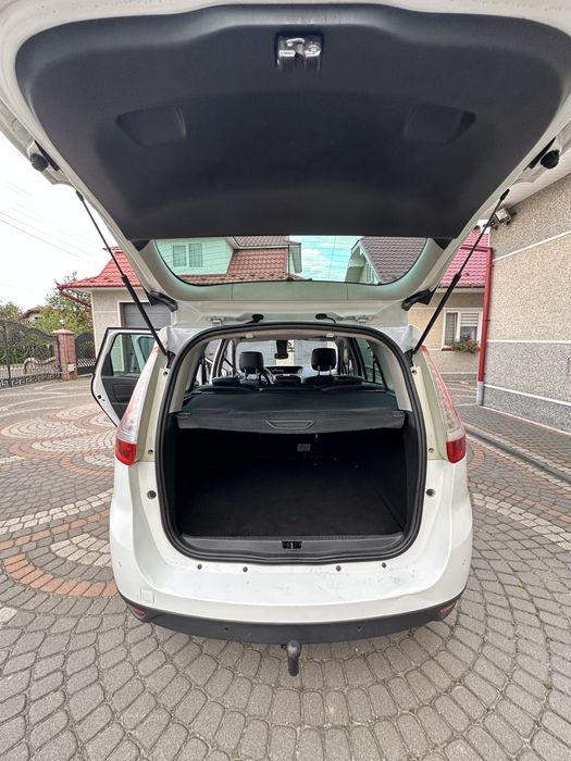 Renault megane scenic