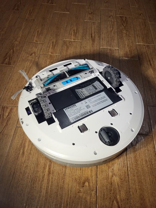Робот пилосос Samsung JetBot+ VR30T85513W