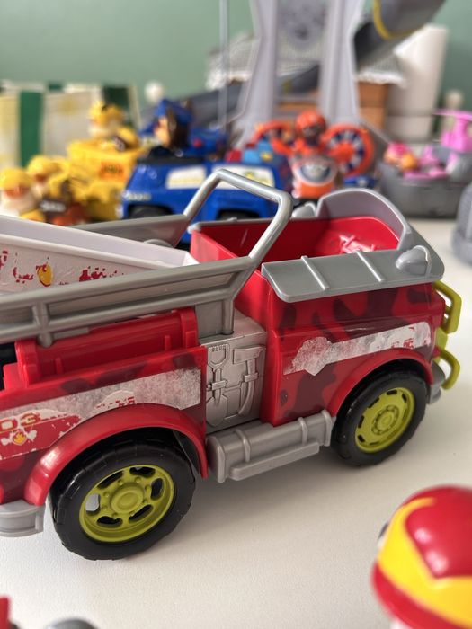 Patrulha Pata - Marshal e carro