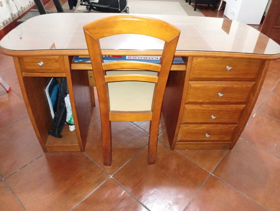 Secretaria de escritório marca ARC pinho maciço