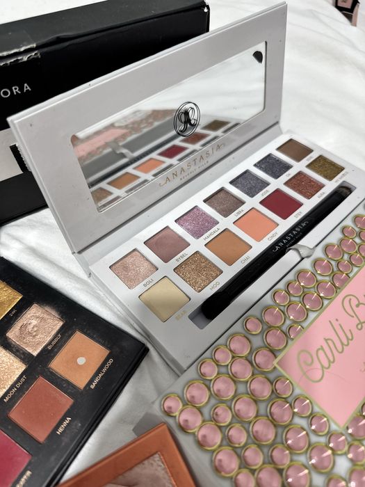 Wielki box zestaw kosmetyków premium huda beauty mac abh fenty