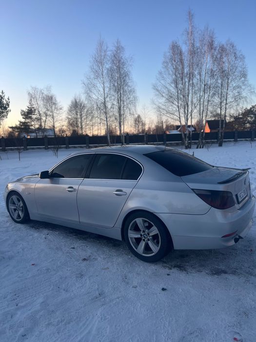 Продам бмв е60 3.0