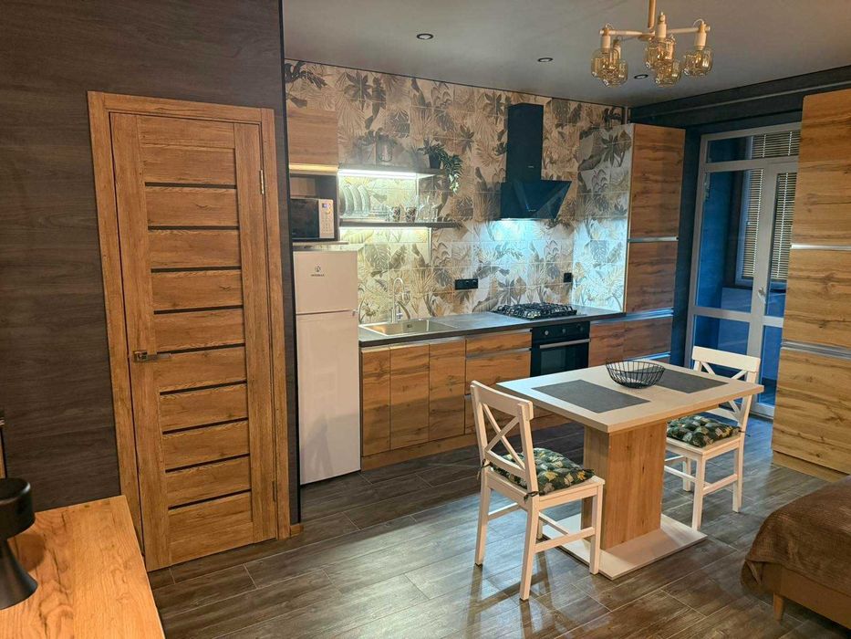 Здаю квартиру городок новий будинок