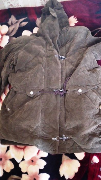 Продам новые женские куртки дёшево