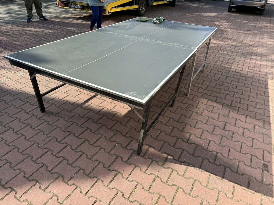 Stół do ping ponga / tenisa stołowego – solidny, metalowy