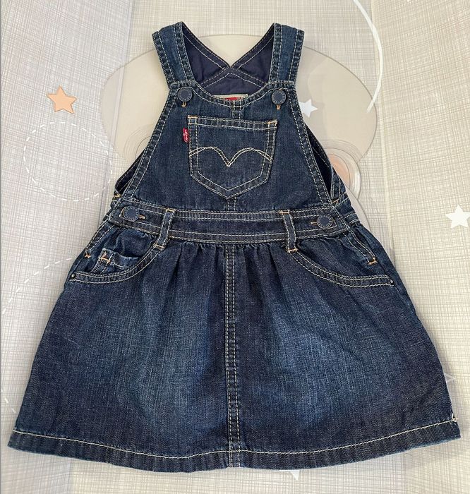 Saia de Ganga Levi's + Camisola Branca (12-18M)