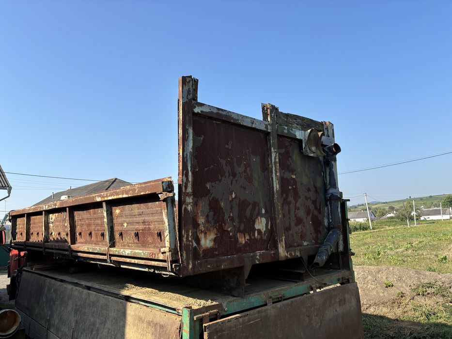 Продам Кузов з підрамником  в гарному стані