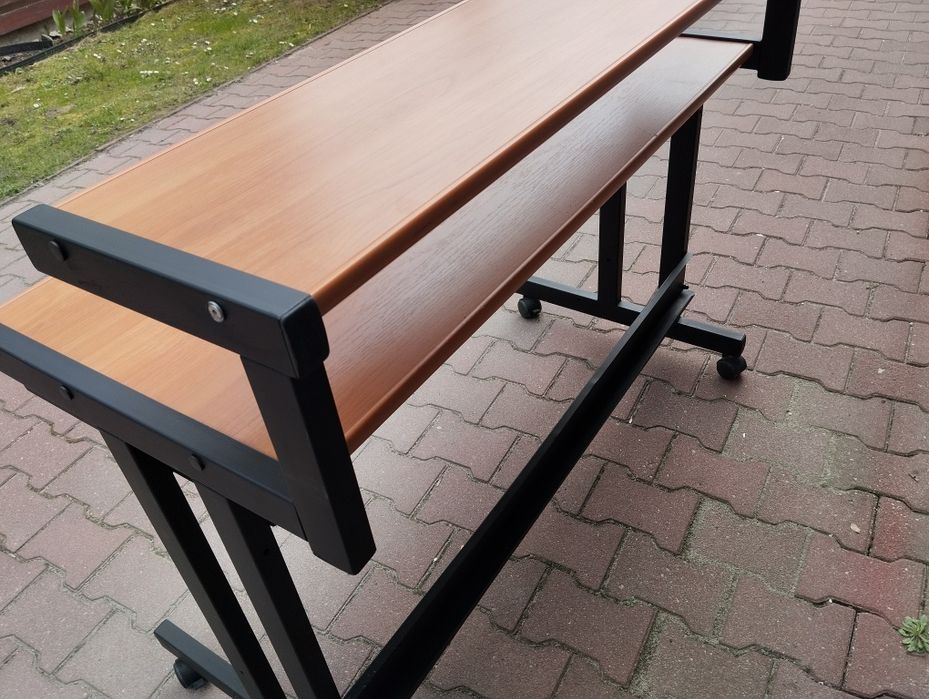 Biurko gamingowe z nadstawką