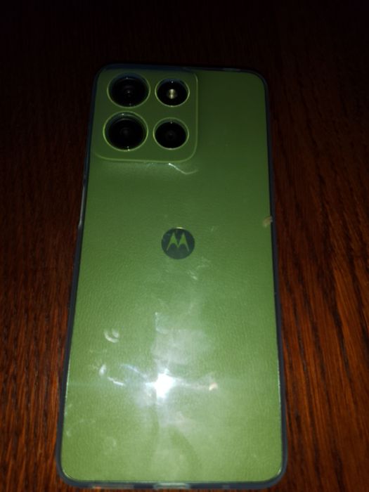 Nowa Motorola g15