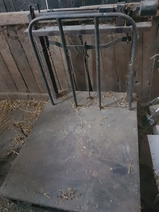 Sprzedam wagę  towarową z odwarznikami