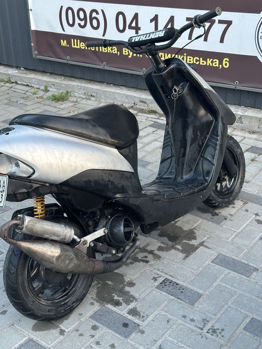 Скутер Suzuki lets 2 old на конфе