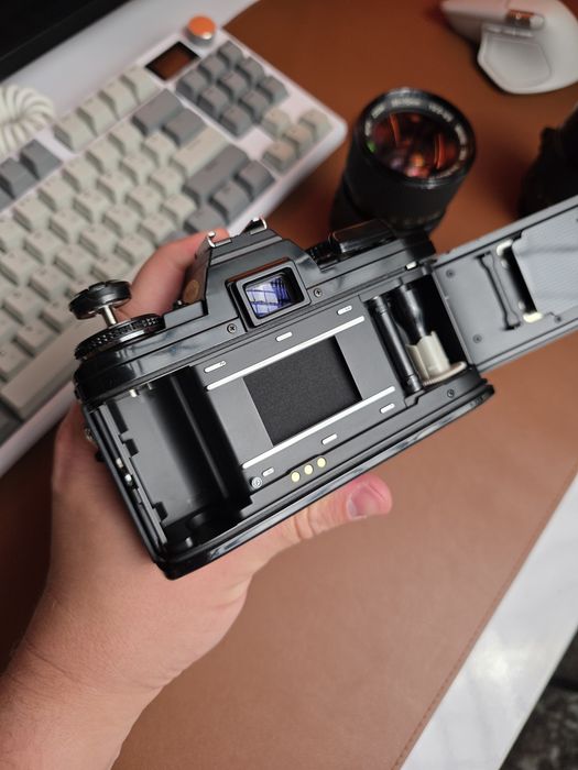 Плівкова камера Minolta X-700 в ідеалі + 3 об'єктиви.