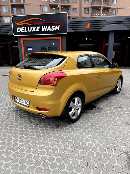 Автомобіль Kia Ceed 2009