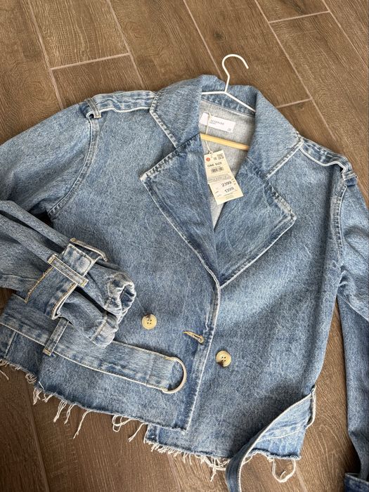 Джинсова куртка Reserved нова