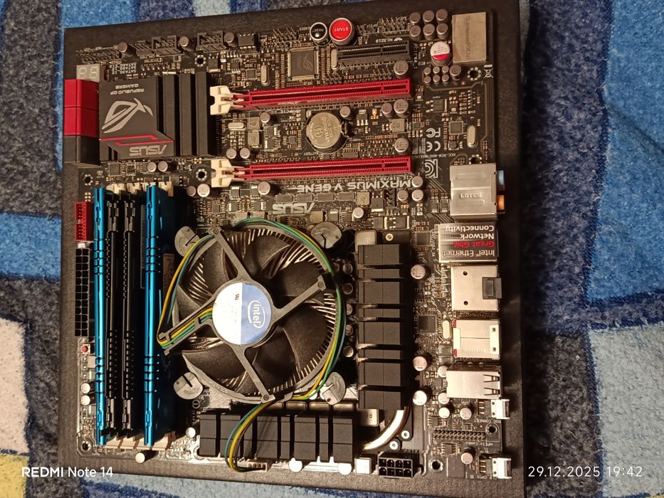 Комплект з материнки, оперативки, процесора