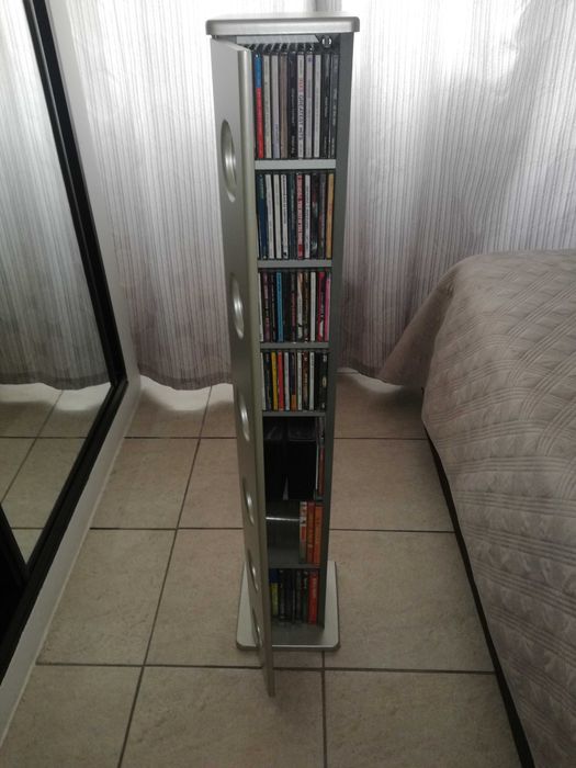 CD/DVD Storage Unit64750946228226121