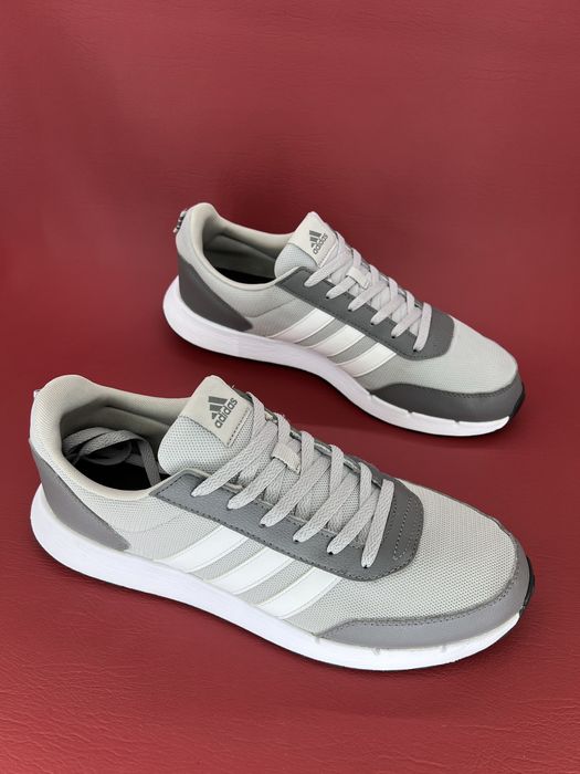 Кросівки 47.5р.  Adidas Run 50s (артикул моделі: IG6553)