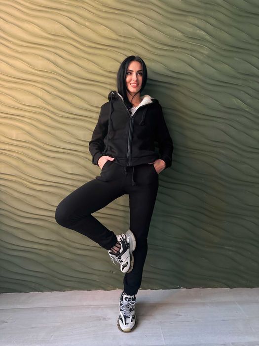 Утеплений костюм спортивний жіночий / костюм женский - розпродаж