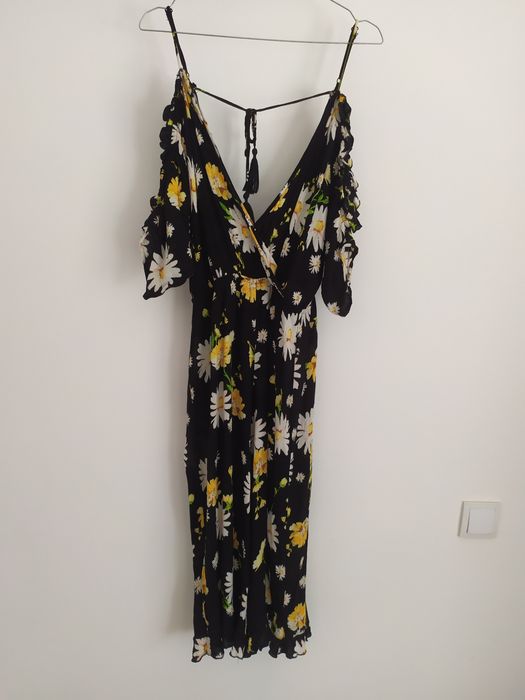 Kolorowy kombinezon MIDI odkryte ramiona S 36
Kwiaty floral
A La słone