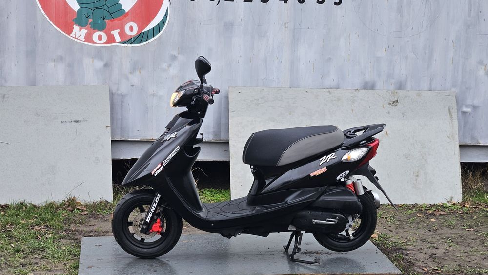 Стокмото ПРОДАЖ скутер Ямаха Jog 39ZR без пробігу по Укр.мопед 16ZR zr