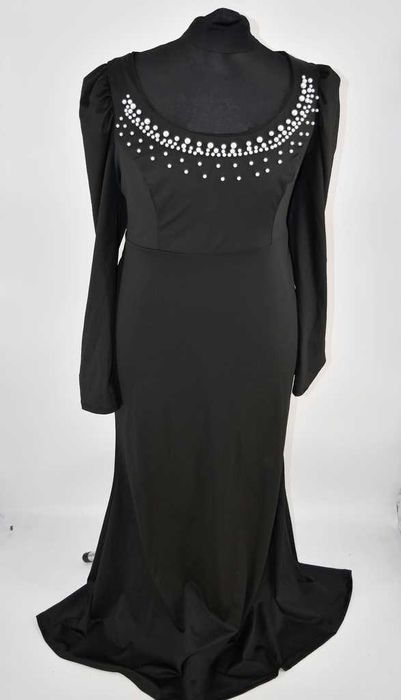 Elastyczna sukienka wizytowa Shein – r. 4XL | perełki