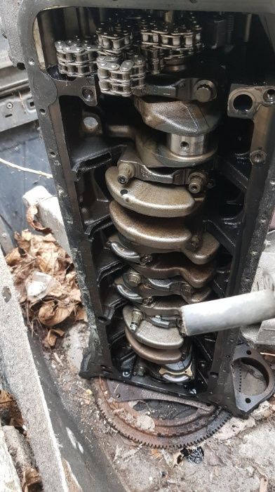 silnik blok wal korbowy tloki mercedes 320 cdi om 648