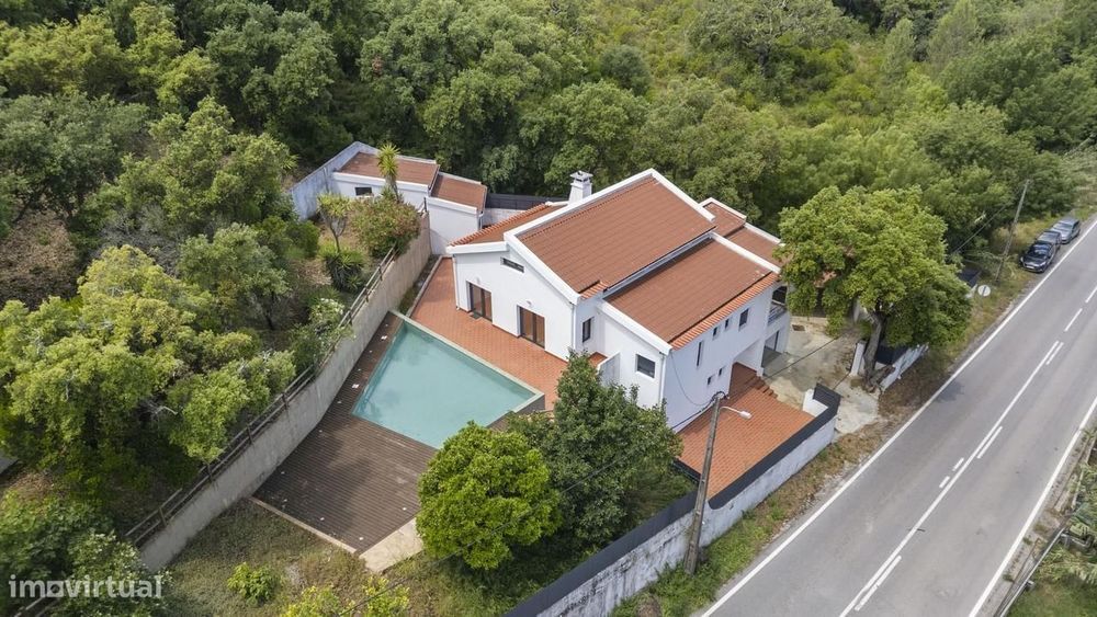 Moradia Isolada T4 com piscina, Azeitão, Setubal