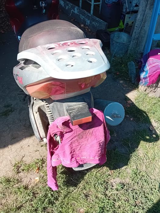 Продам скутер Кануні
