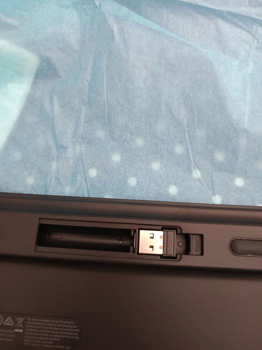 Teclado wireless/bluetooth JLAB