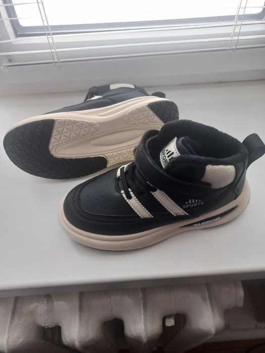 Кросівки дітячи весна,осінь