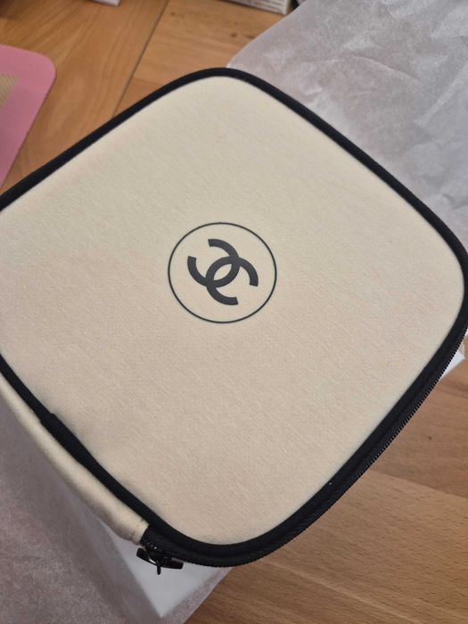 NOWA kosmetyczka Chanel Les Beiges