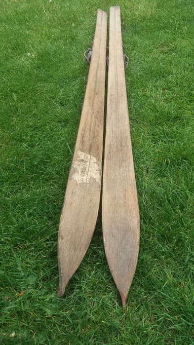 Przedwojenne  Narty - drewniane