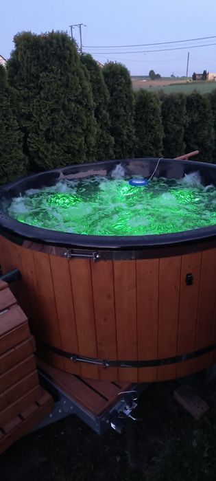 Mobilne Jacuzzi na wynajem