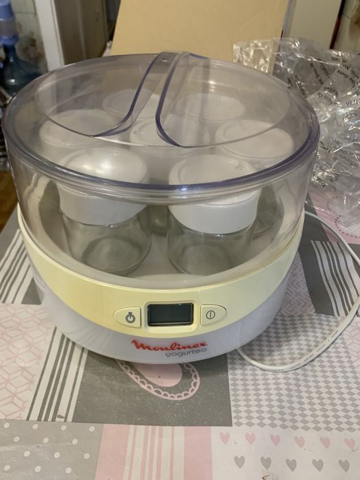 Йогуртниця Moulinex