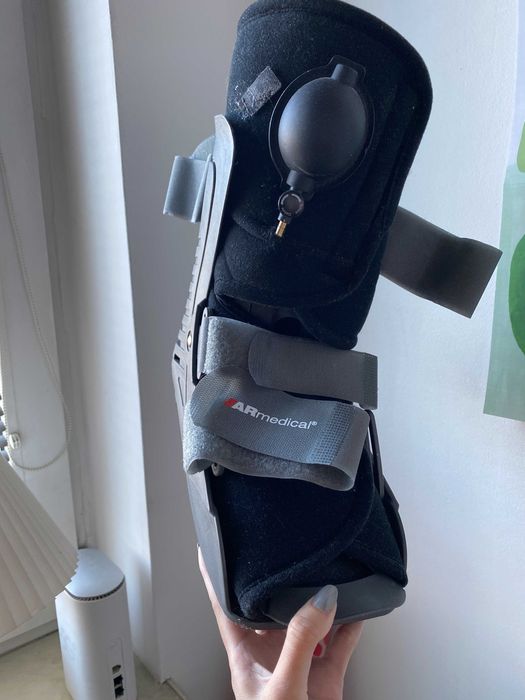 AR-601 Walker Pro – Orteza kończyny dolnej M