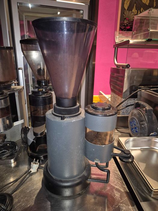 Máquina Kebab Electrica - Maquina Café Fiamma 2 Grupos - Moinho Café - Maquina Café Faema Due 2 Grupos