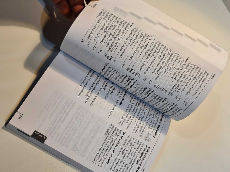 user manual instruções em livro  - AUTO-radio BLAUPUNKT Kingston MP47
