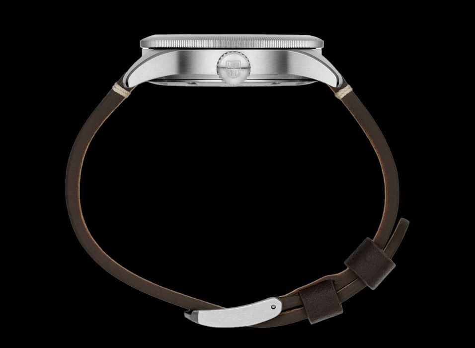 Годинник LUMINOX Air Pilot XA.9521 Lightning P-38 GMT 42 mm. 100 MT.