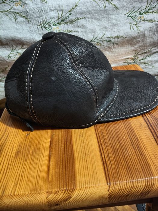 шляпи та шапки .