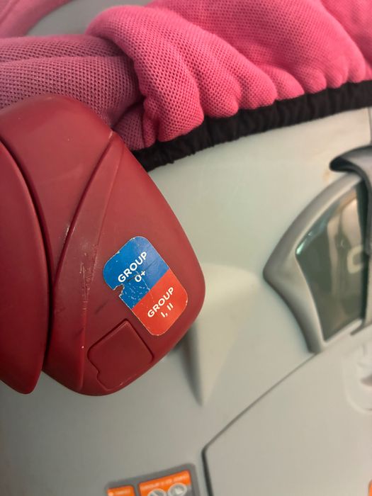 Vendo cadeira auto rosa