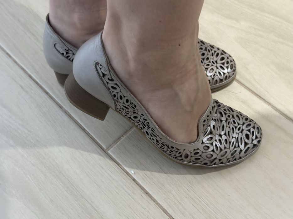 Туфлі, балетки шкіряні, весна-літо